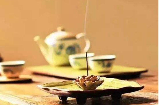 綠茶碧螺春怎么泡簡易步驟，沖泡碧螺春的十二步驟口訣