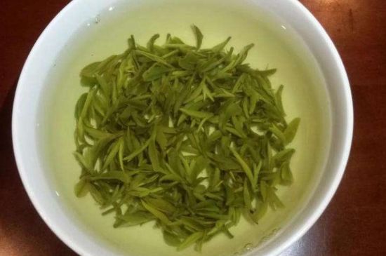 碧螺春正確泡法和飲用，碧螺春茶泡茶方法與溫度