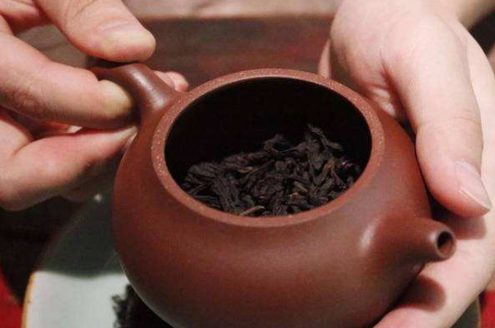 什么泥料的紫砂壺沖泡肉桂，武夷巖茶肉桂用哪種紫砂壺好？