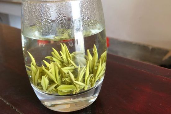 安吉白茶夏天怎么保存，安吉白茶能冷凍儲(chǔ)存嗎？