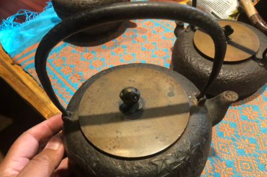國產(chǎn)鐵壺危害，便宜鐵壺有毒嗎