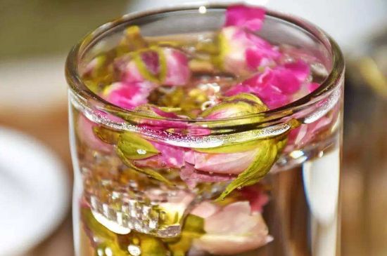 好玫瑰花茶多少錢一斤啊，玫瑰花茶價(jià)格多少錢合理？