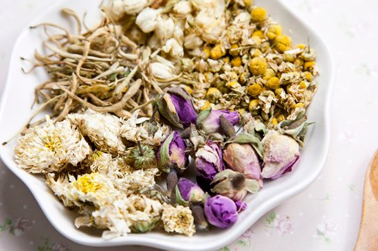 祛濕最有效的泡花茶，濕氣重適合泡什么花茶？