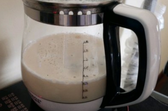 煮茶器和養(yǎng)生壺有什么區(qū)別，養(yǎng)生壺跟煮茶器哪個(gè)實(shí)用好用？