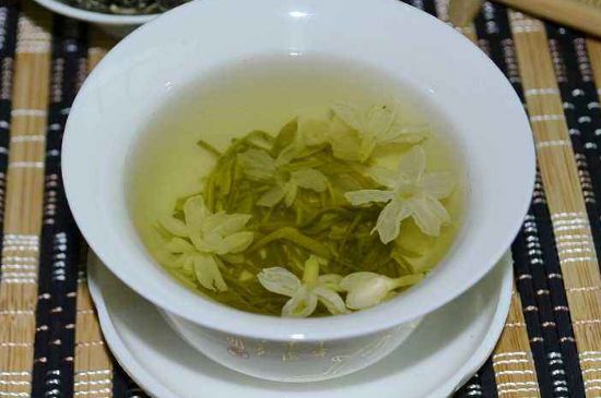 碧潭飄雪是什么檔次的茶，碧潭飄雪屬于什么檔次？