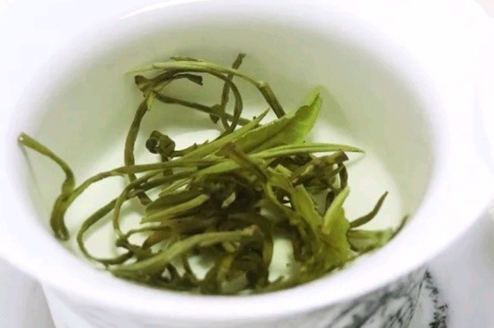 茉莉香珠跟龍珠有什么區(qū)別嗎，茉莉龍珠和茉莉香珠那個好？