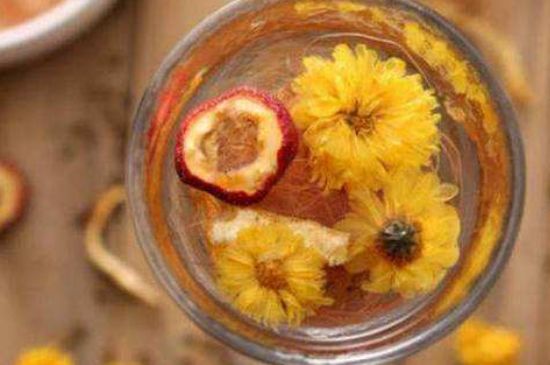 祛濕氣雙花茶，喝什么花茶祛濕氣排毒養(yǎng)顏