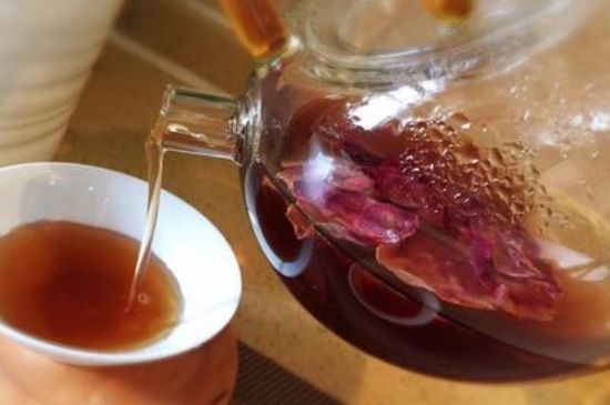 喝玫瑰花茶能祛斑嗎，玫瑰花茶有祛斑的功效嗎？