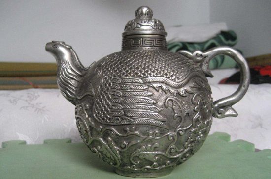 銀壺泡茶后為什么會(huì)變黑，銀壺內(nèi)膽發(fā)黑怎么辦