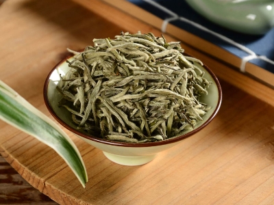 白茶煮好還是泡好喝，老白茶是泡還是煮？