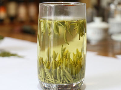 竹葉青茶怎么樣，檔次較高味道略苦價(jià)格比較貴