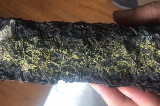 怎么知道涇渭茯茶是否變質(zhì)，茯磚茶金花和發(fā)霉的區(qū)別