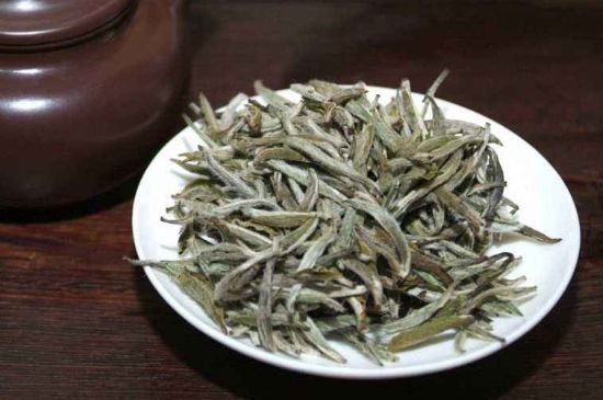 什么人不能喝白茶，白茶不宜什么人喝？