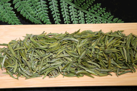 竹葉青茶泡不立起來(lái)怎么回事，竹葉青茶怎么泡立起來(lái)