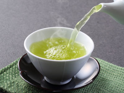 紅茶和綠茶的區(qū)別，常喝紅茶好還是綠茶好？