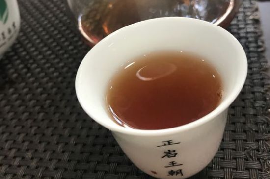 大紅袍為什么沒(méi)保質(zhì)期，武夷巖茶大紅袍能放幾年？