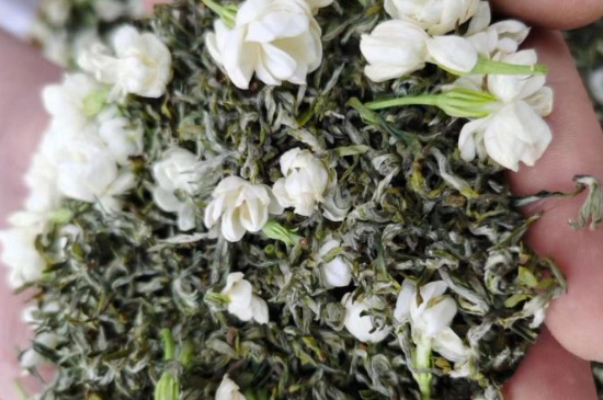 什么茶葉喝起來(lái)超級(jí)香，什么茶泡出來(lái)滿屋濃香?