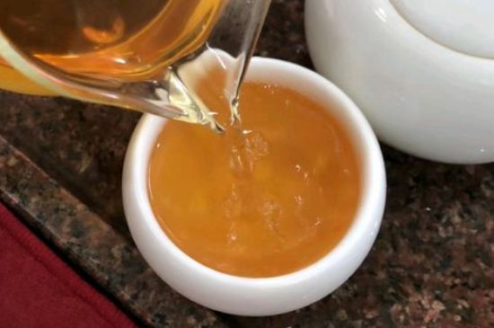 女人晚上喝紅茶好嗎，女人紅茶啥時(shí)候喝最好？